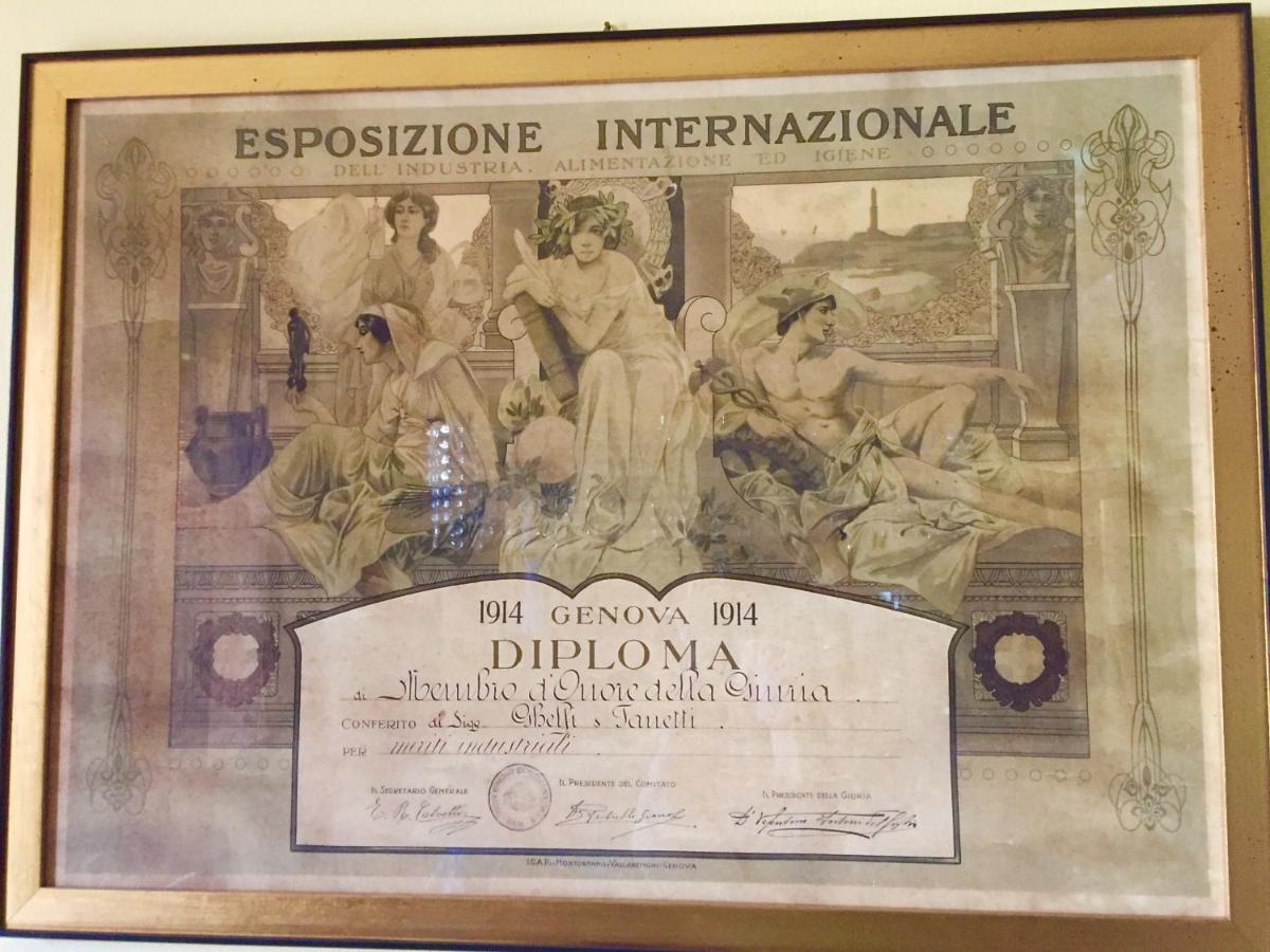 All'Antica Distilleria วิแมร์คาเต ภายนอก รูปภาพ